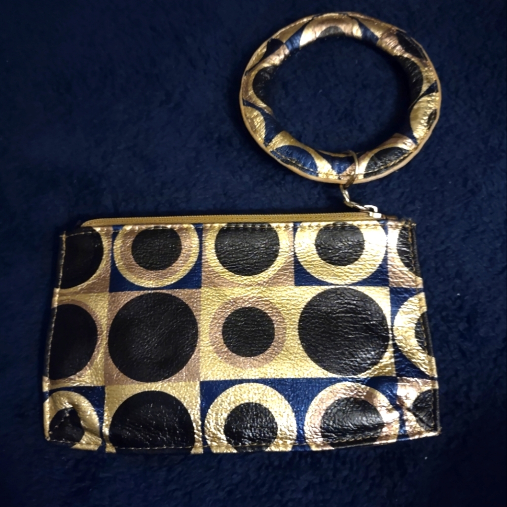 Vintage Leather Hobo International Black and Gold Wristlet. Rare !!!